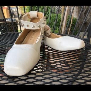 Deandri Ballet Flats